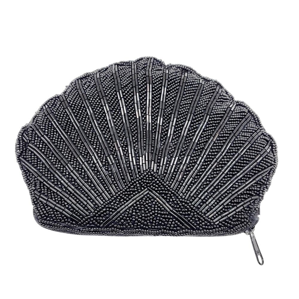 Vintage Seashell Shaped Blacked Lined Clutch Zip Closure Mini Beaded Bag